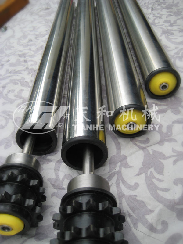 TH3221型 鋼制(zhì)雙鏈摩(mo)擦積放(fàng)輥筒